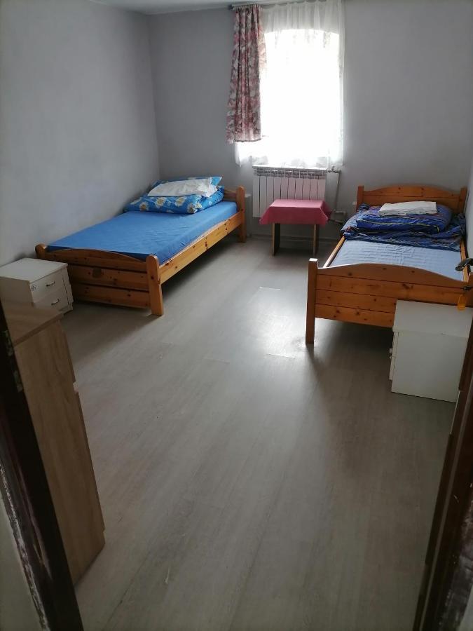 U Bronka W Ksiazecym Lesie Villa Niedaszow ภายนอก รูปภาพ