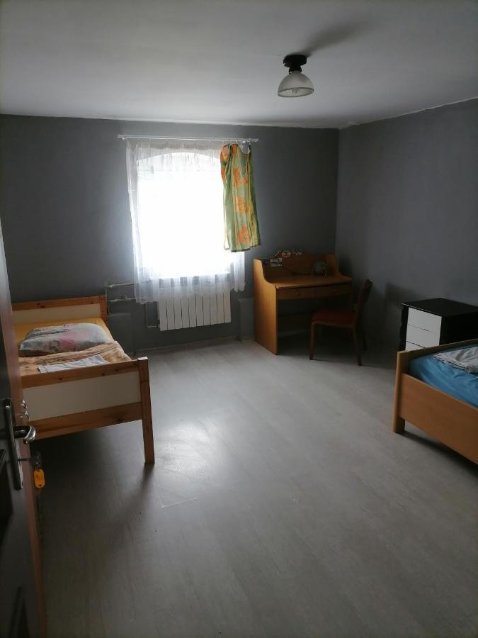 U Bronka W Ksiazecym Lesie Villa Niedaszow ภายนอก รูปภาพ