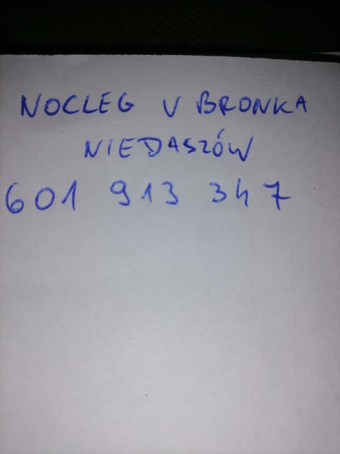 U Bronka W Ksiazecym Lesie Villa Niedaszow ภายนอก รูปภาพ