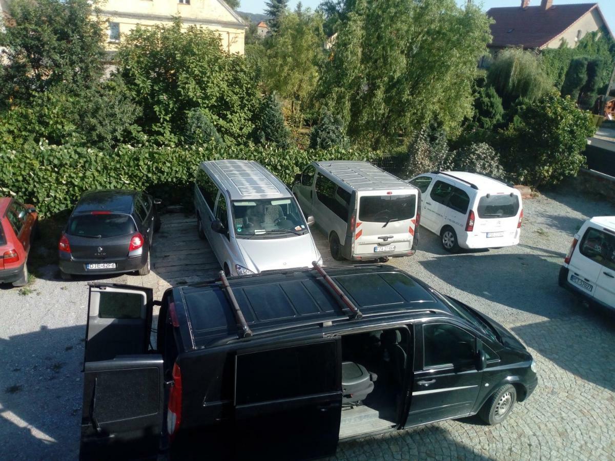 U Bronka W Ksiazecym Lesie Villa Niedaszow ภายนอก รูปภาพ